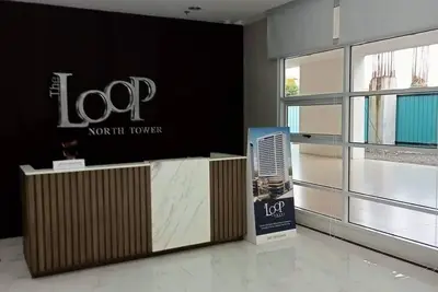 Image de Central location Comfortable 2-Bedroom Unit with Fast wi-fi.