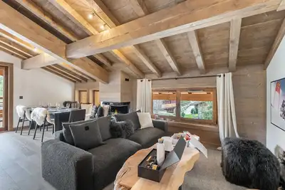 Image de Appartement élégant près des pistes avec sauna, hammam, salle de sport et parking couvert
