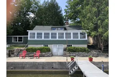 Image de Cazenovia Lake Cottage