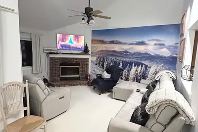 Image de Okemo Mountain Ski-In/ski-out Condo Overlooking Kettlebrook Trail