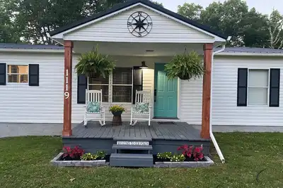 Image de Stay On Beautiful Mowbray Mountain- Hiking, Kayaking, Golf, Rock Climbing