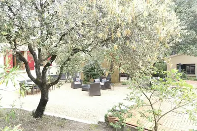 Image de Villa au calme proche Avignon et Orange