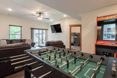 Image de 3br Walk-In ~ Near Sdc ~ Game Room ~ 2 Pools ~ Free Tickets Included! (Rr93a)