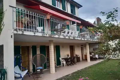 Image de Appartement avec jardin de détente au bord du lac Léman