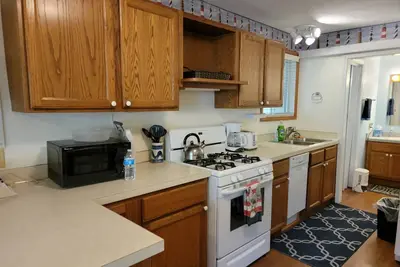 Image de Goshorn Lake Resort Cottage #11 - For a Relaxed Summer Getaway