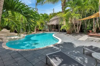 Image de Tropical Paradise in Hollywood Fl