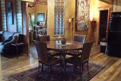 Image de Private cabin on the river - 1 Bedroom