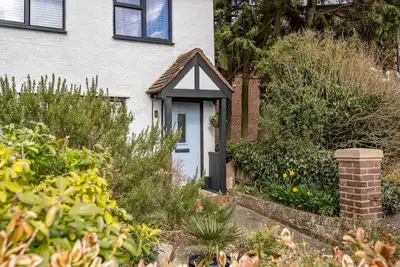 Image de Stunning character 2bed Cottage in St Albans  Wifi