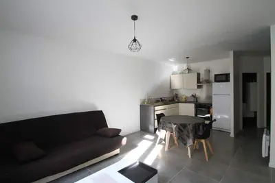 Image de 2 pièces au calme et à 5m du cœur de ville