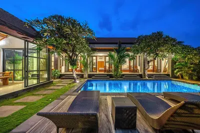 Image de Villa Aruna Batu Bolong Beauty 5 bed air/con living