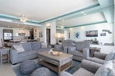 Image de Splash in The New Lazy River and Sleep In Luxury Encantame Towers C 1202