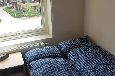 Image de 2-bedroom apartment in central Oslo. Located right next to Løren subway