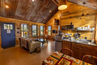 Image de Charming Equestrian Country Cottage #1@Rustx Ranch