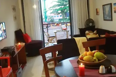 Central City Oasis- 2bdrm Apt, 10 mins walk to Downtown Kla- Wifi/Netflix