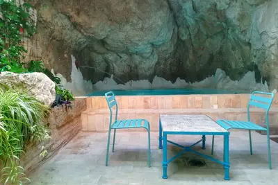 Image de Incredible swimming pool. Ideal for large groups in the historic center of Villena.