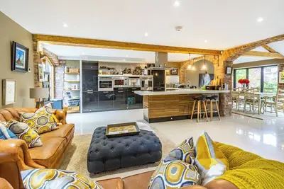 Image de This is a truly exceptional property and the furnishings are exquisite throughout.