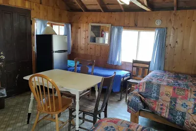 Image de Cabin 7 at Sportsman's Lodge