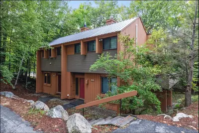 Image de Beautiful Townhouse directly across the street from Loon Mountain