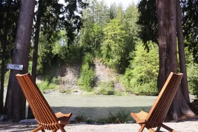 Image de Riverfront w/Cedar Hot tub, Sauna, Movie Theatre