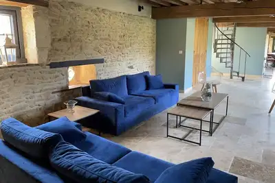Image de Maison champenoise de caractère entièrement rénovée, à proximité du lac