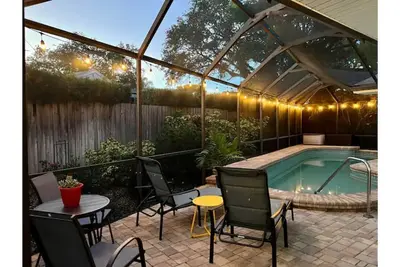 Image de Beautiful Pool Home, 6 Min. to Beaches, Sleeps 8, Great for Families!