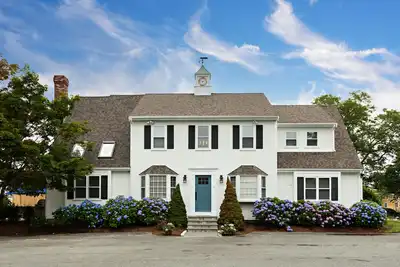 Image de Village Luxury- Mayflower Beach Private Parking- Sleeps 18