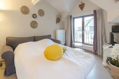 Agréable appartement pour 2 personnes avec Wifi, Tv, animaux admis et parking