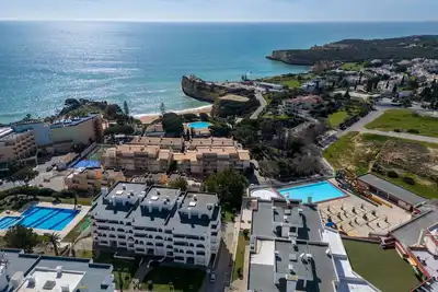 Image de Joli appartement pour 4 personnes avec piscine, climatisation, Wifi, Tv et terrasse