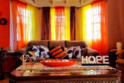 Image de Sensational 2 Bedroom Getaway in Florence Hall
