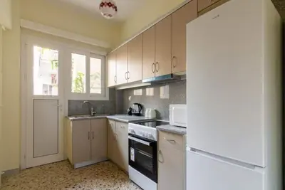 Image de ★ Bright & Spacious 2-bedroom Apartment in Athens