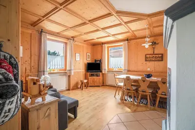 Image de Maison de vacances \"Mendelhaus\" avec vue sur les montagnes, jardin privé et Wi-Fi