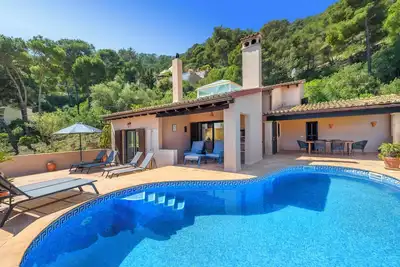 Image de Villa Casa Soleada avec vue sur la mer, piscine, terrasses et Wi-Fi.