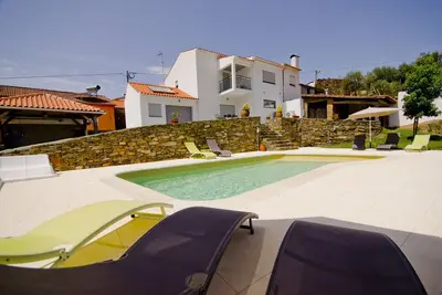 Image de Villa avec Piscine