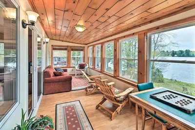 Image de Lakefront Broadalbin Getaway w/ Deck + Kayaks