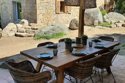 Image de Magnifique Bergerie avec piscine chauffée pour 6 personnes
