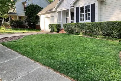 Image de Rare 3 Bedroom at Lake Johnson in the Heart Of Raleigh