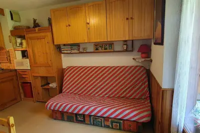 Image de 1er étage, balcon, parking, télévision, casier à ski, 17m², Combloux