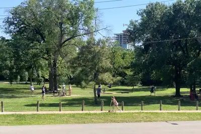 Image de Nature Lover! Home Across from Park Near Downtown