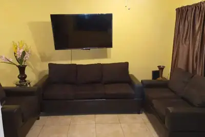 Image de House in Private and with garage for 2 cars