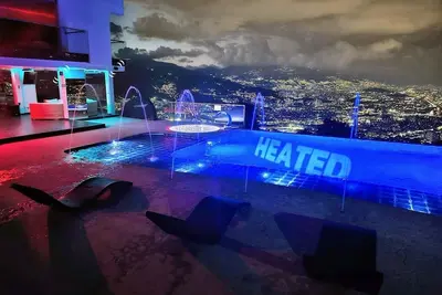 Image de ☆Glass Mansion☆ | Breathtaking 180° Panoramic View