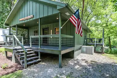 Image de Cozy Retreat on the Obey River near Dale Hollow Lake