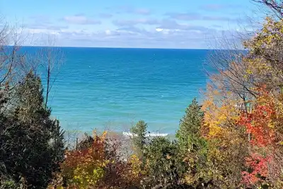 Image de Huron Blue Lakehouse - Private & secluded lakefront home