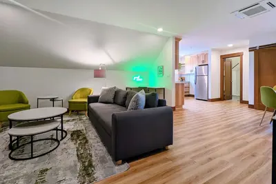 Image de Newberg Wine Country Suites: Gris Room