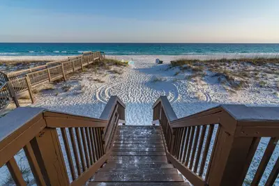 Image de Emerald Coast Destin, Private Beach, Chateau La Mer 3b!