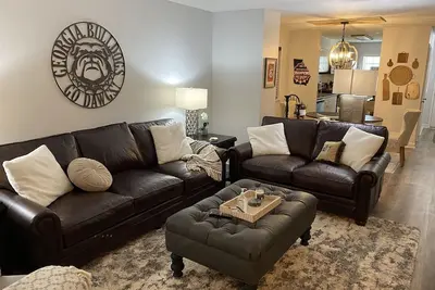 Image de Cozy Athens Condo – Close to Uga & Downtown Athens