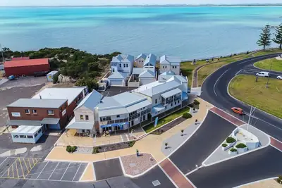 Image de Robe Marina Waters Edge View Apartment