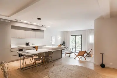 Image de Marvelous 2br Apartment with balcony  B