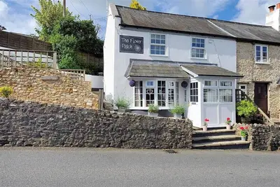 Image de The Flower Patch, romantic, with a garden in Uplyme