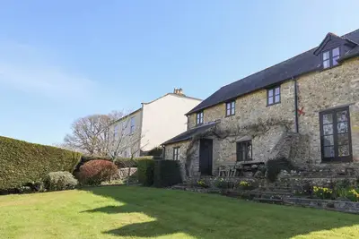 Image de Vine Cottage, pet friendly, character holiday cottage in Musbury