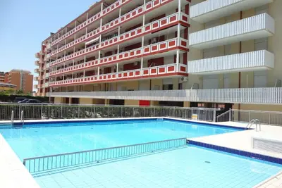 Image de Belvilla by Oyo Residence Holiday 4 Pax 3547d